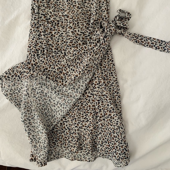 Abercrombie & Fitch wrap dress - Picture 3 of 4